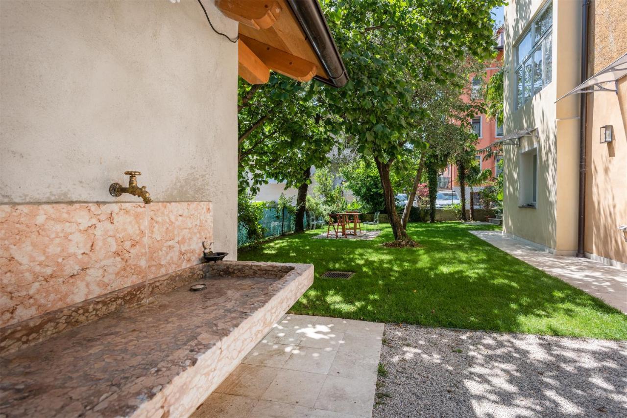 Ferienwohnung Casa Internazionale Riva del Garda Exterior foto