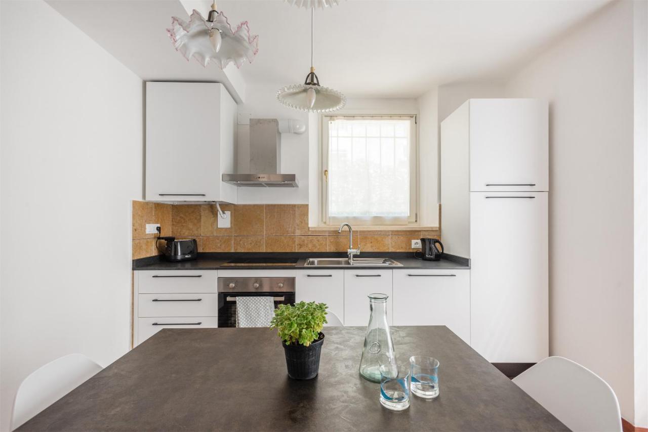 Ferienwohnung Casa Internazionale Riva del Garda Exterior foto