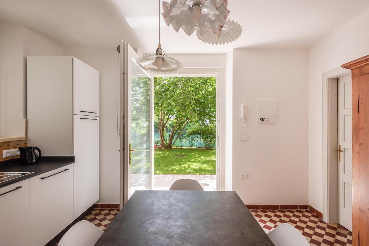 Ferienwohnung Casa Internazionale Riva del Garda Exterior foto