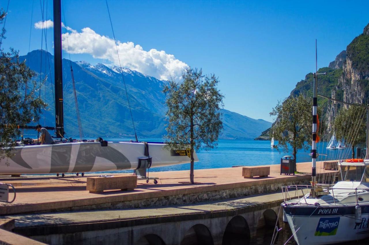 Ferienwohnung Casa Internazionale Riva del Garda Exterior foto