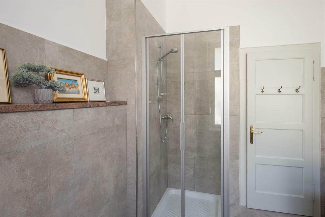 Ferienwohnung Casa Internazionale Riva del Garda Exterior foto