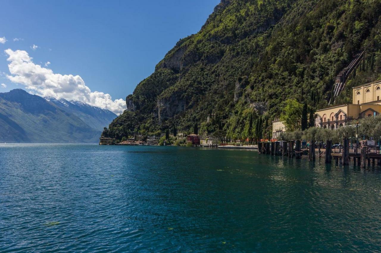 Ferienwohnung Casa Internazionale Riva del Garda Exterior foto